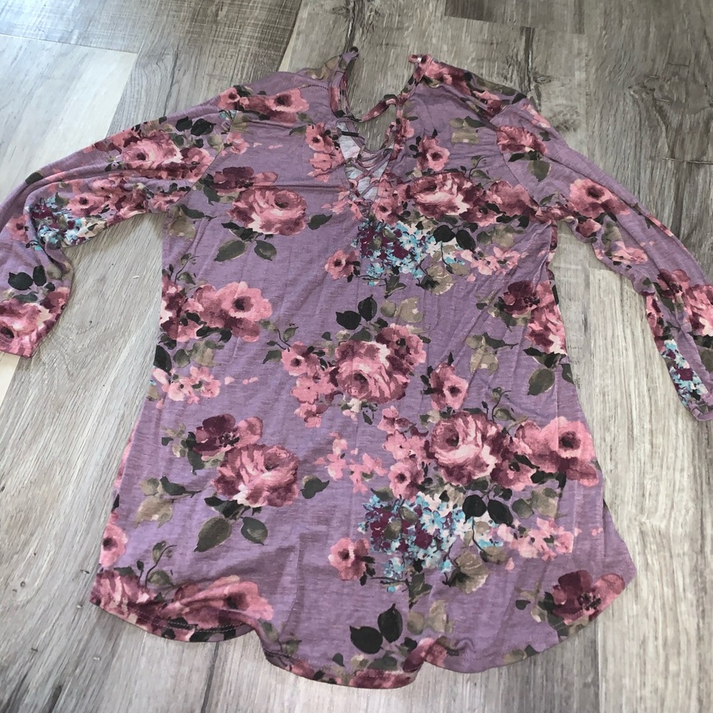 Cute flower shirt